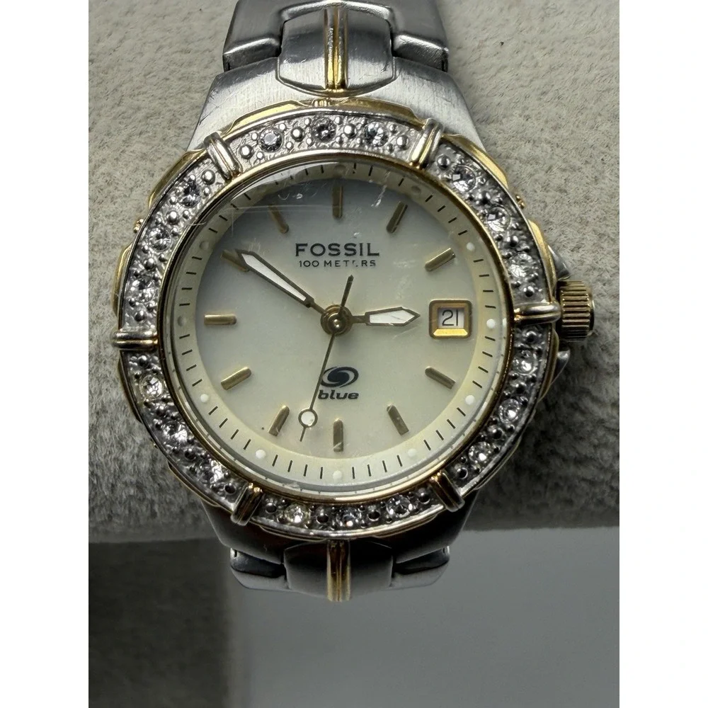 Fossil Blue AM-3757 New Battery Ladies MOP Watch 27MM 6.75